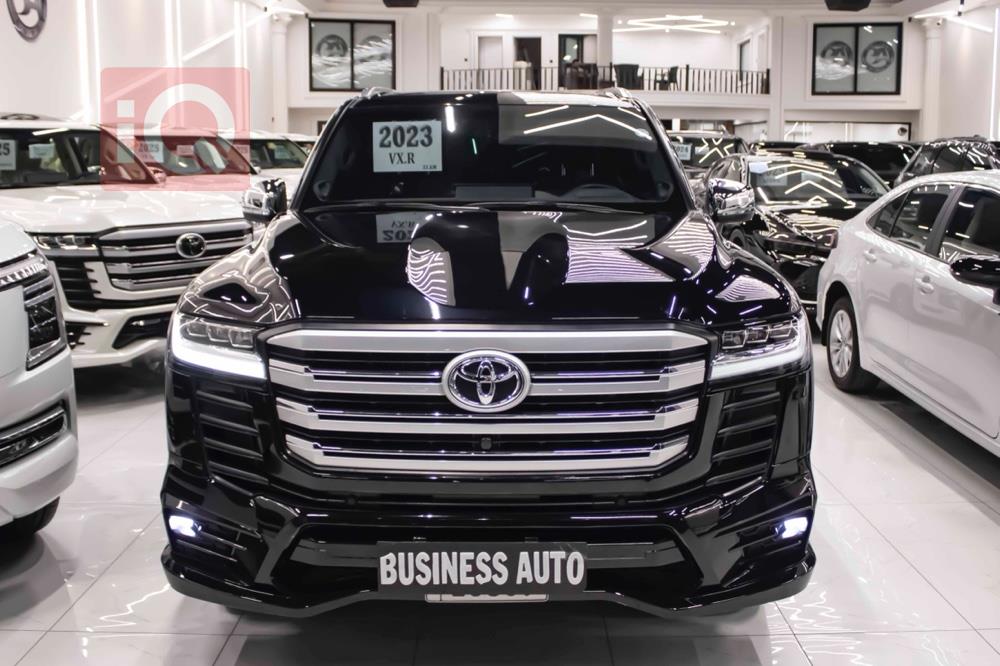 تۆیۆتا لاند کروزەر